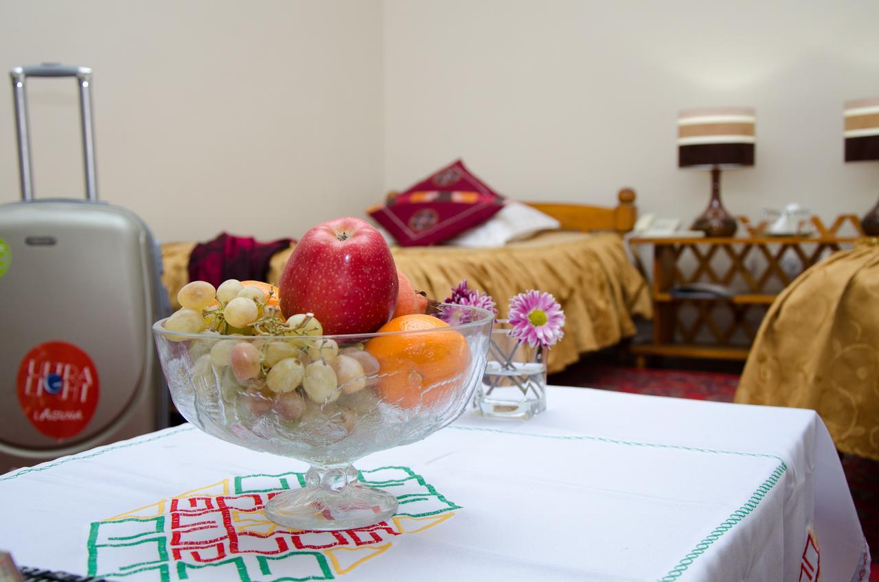 Jipek Joli Inn 누쿠스 외부 사진