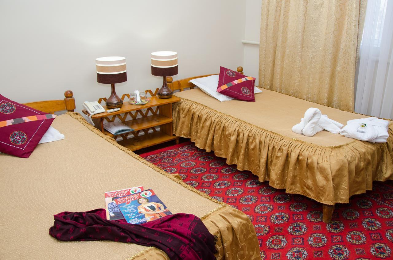 Jipek Joli Inn 누쿠스 외부 사진