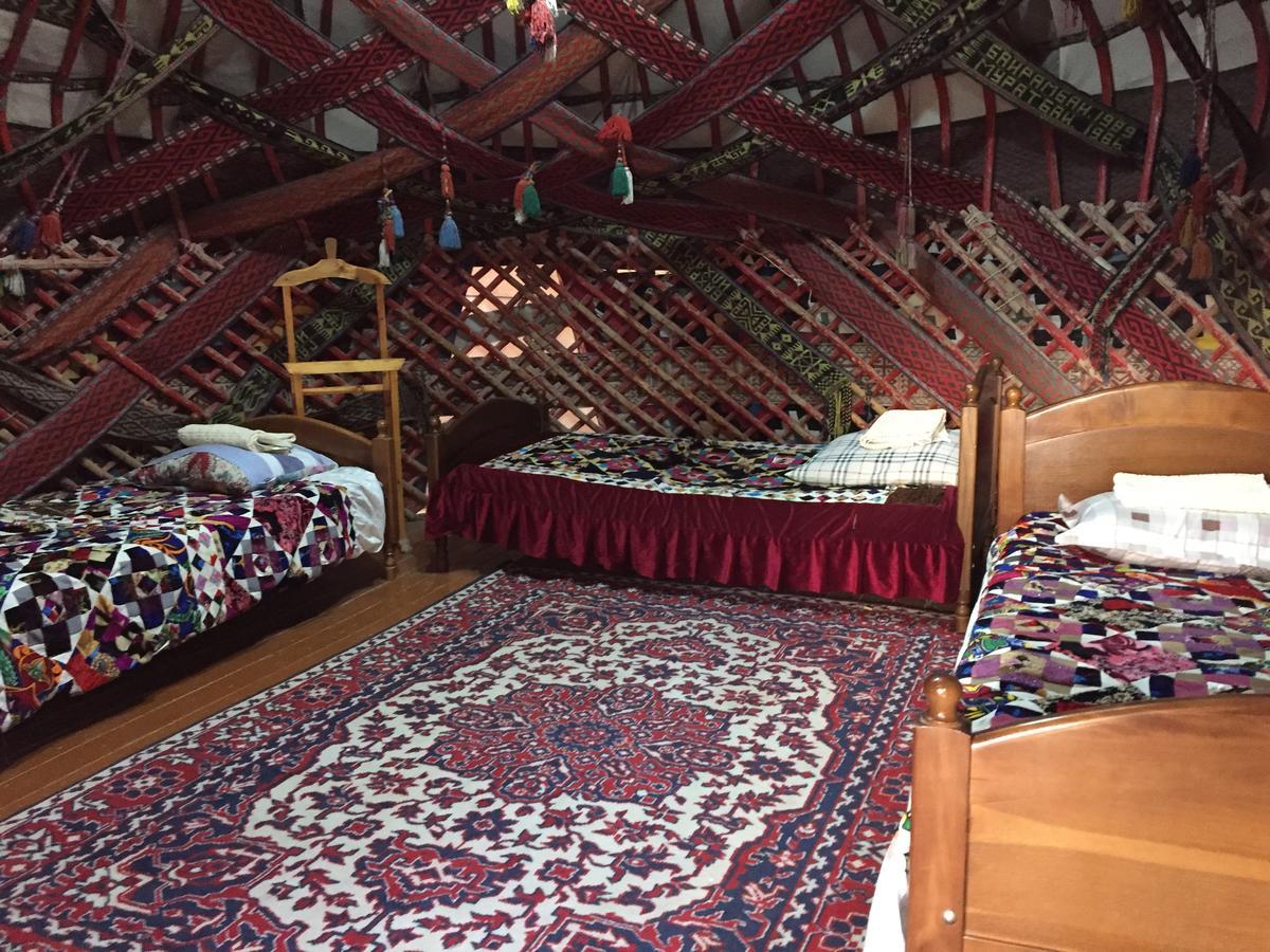 Jipek Joli Inn 누쿠스 외부 사진